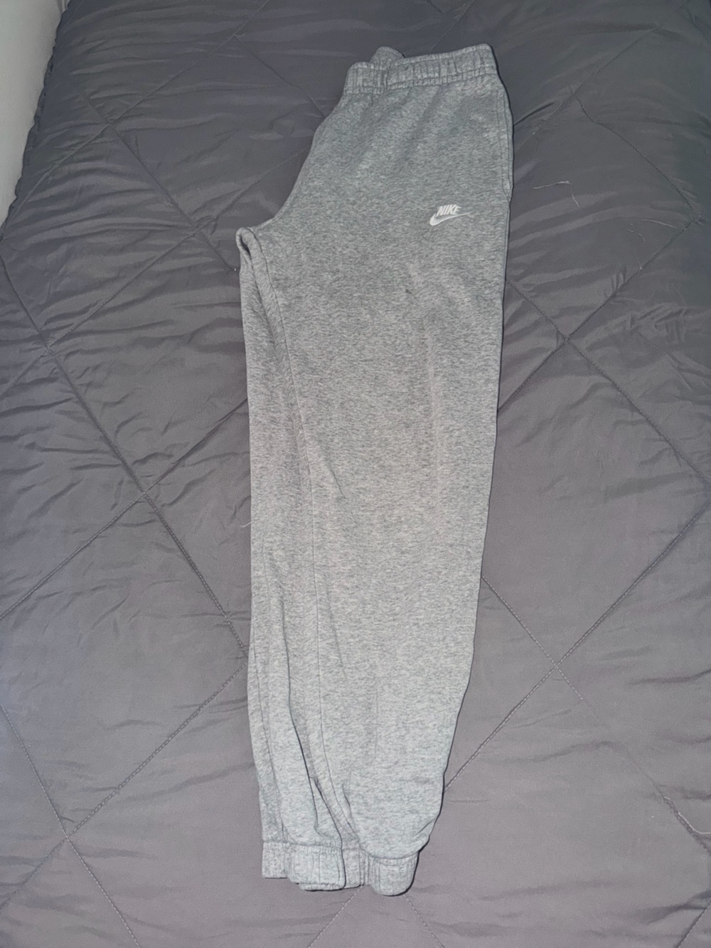 Nike Gray Heather Jogger Sweatpants